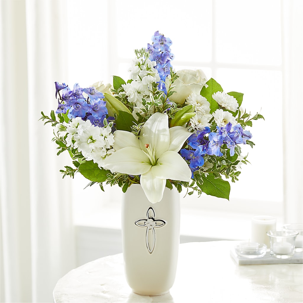 Heavenly Blossoms Bouquet – THE FLOWER BOX & GIFTS, Sweetwater TX