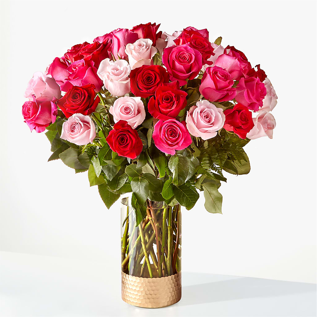 Love Notes Rose Bouquet – THE FLOWER BOX & GIFTS, Sweetwater TX