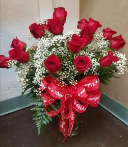 TWO DOZEN ROSES – THE FLOWER BOX & GIFTS, Sweetwater TX